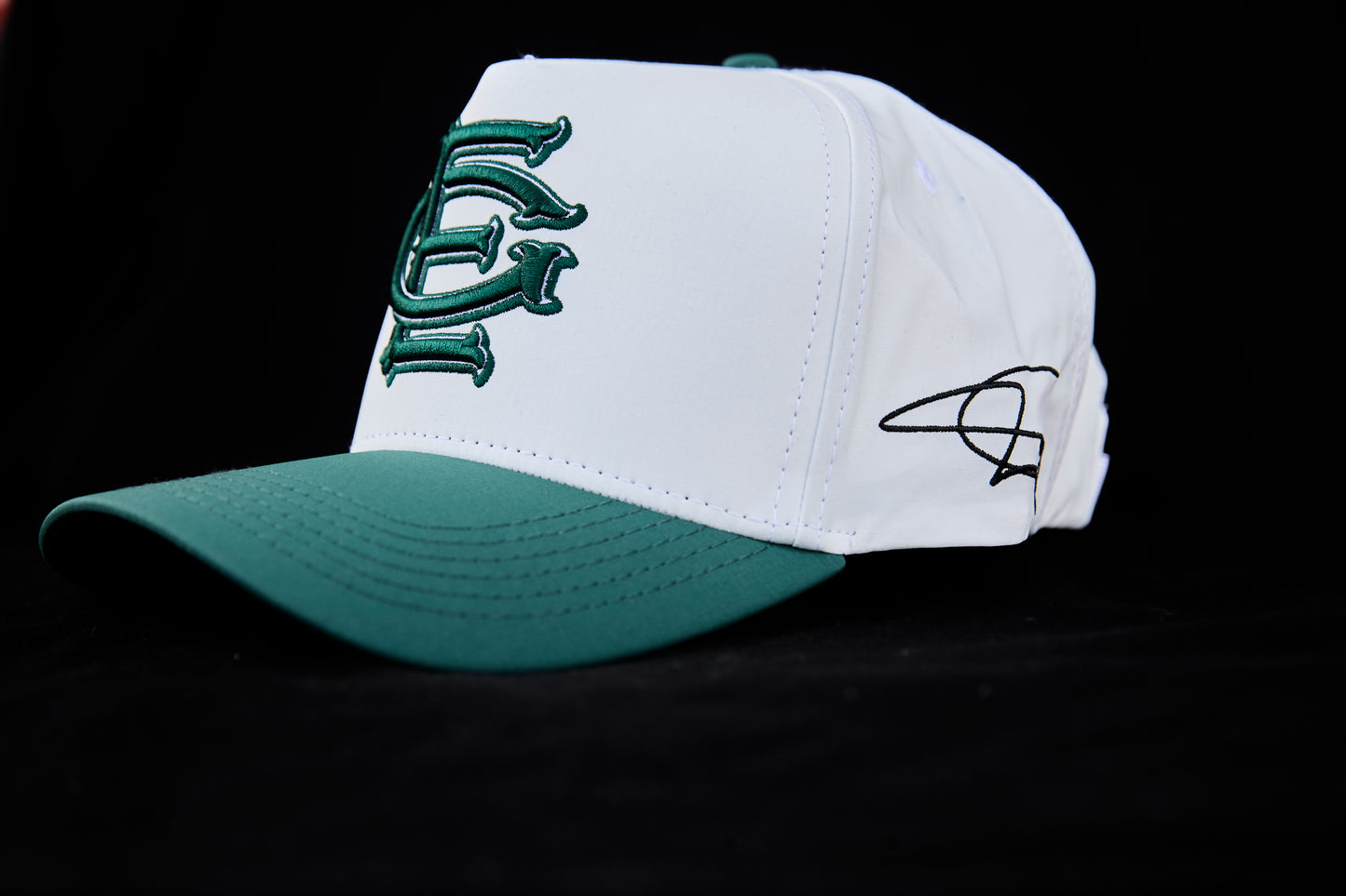 Emery Forest Green & White City Links Hat